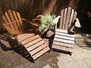 Patio furniture cleaned for client's guests (befor