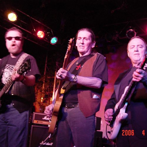 Here's Blue Oyster Cult Playing at the Voodoo Loun