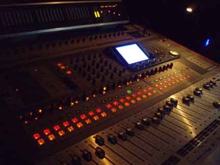 DM4800 (Studio) Console