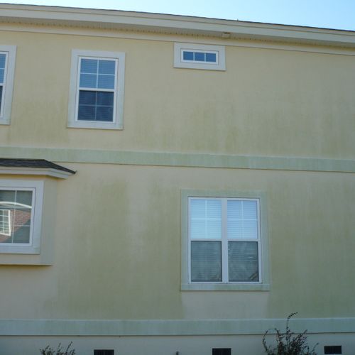 Low pressure washing on stucco in Conway and Myrtl