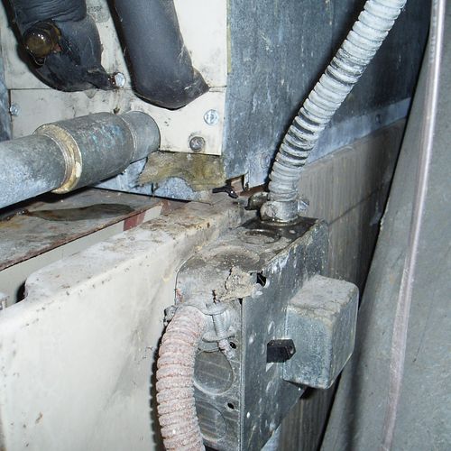 Blocked condensate drain pipe from the indoor air 
