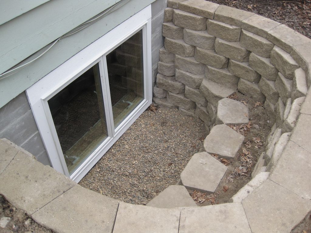 Nice block well in Bloomington