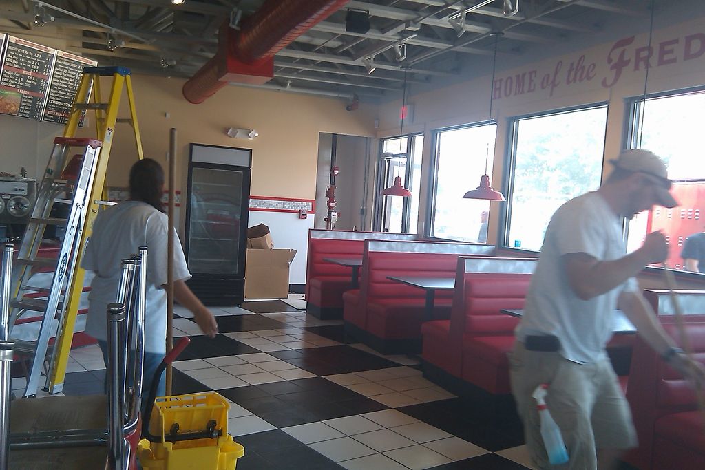 Construction Cleaning at a restaurant.