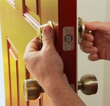 Home & Business Locksmith Services
Automotive Lock