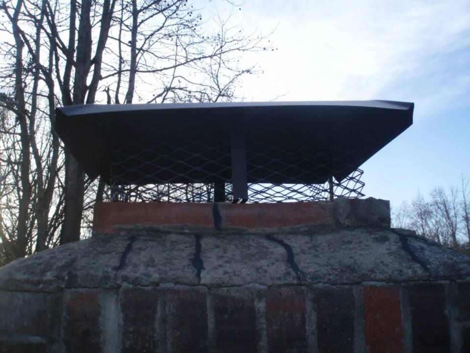 Chimney cover constructed to prevent rain from get