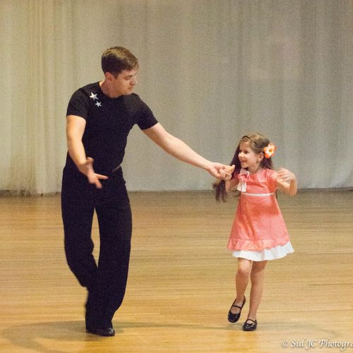 Peter G + Juvenile Dancer