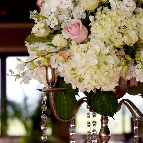 Floral Arrangments & Table Decor