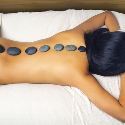 Swedish/Therapeutic/Hot stone massage Available