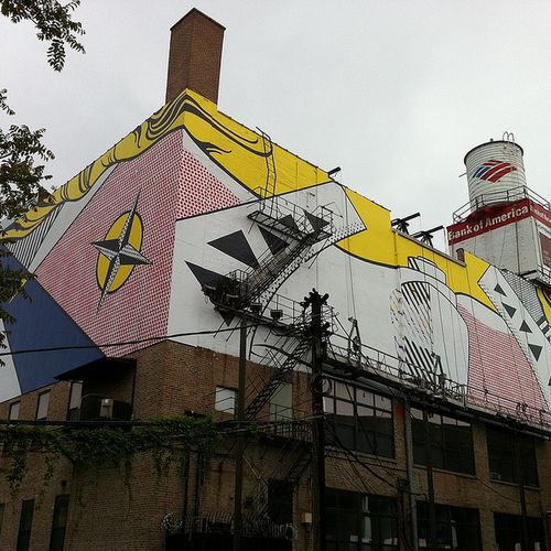 Roy Lichtenstein: A Retrospective Exhibit Mural