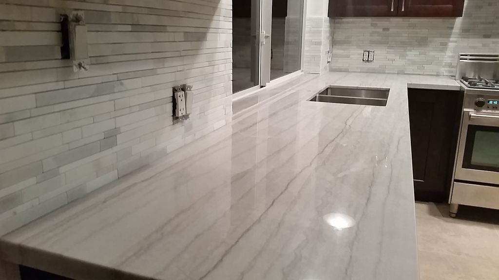 Modern hi-tech back-splash installation