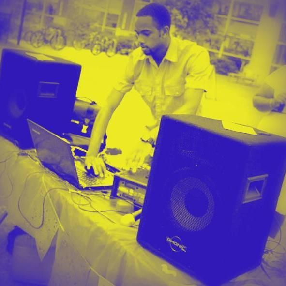 Thelo The DJ
