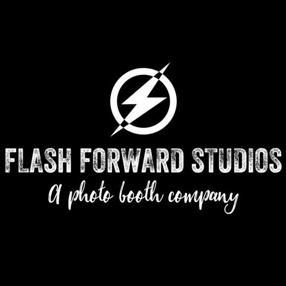 Flash Forward Studios: A Photo Booth Company