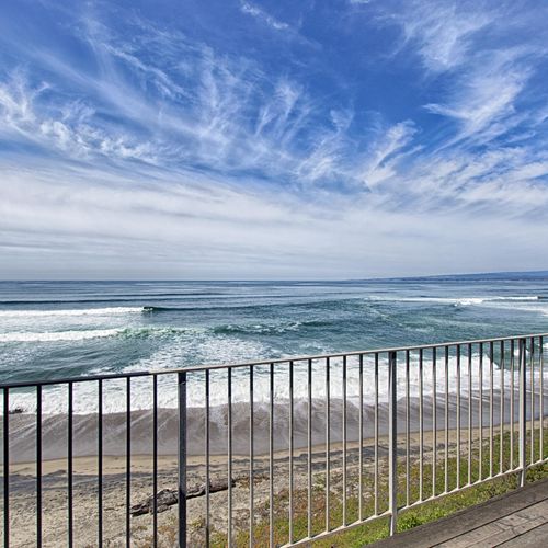 400 Oceanview Drive, just sold!
Sold for $1,360,00