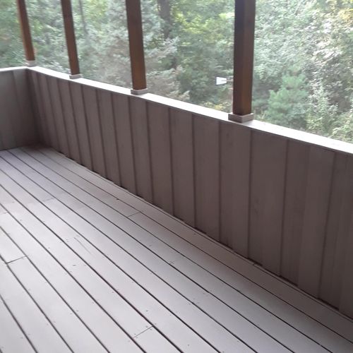 parents deck screened in part