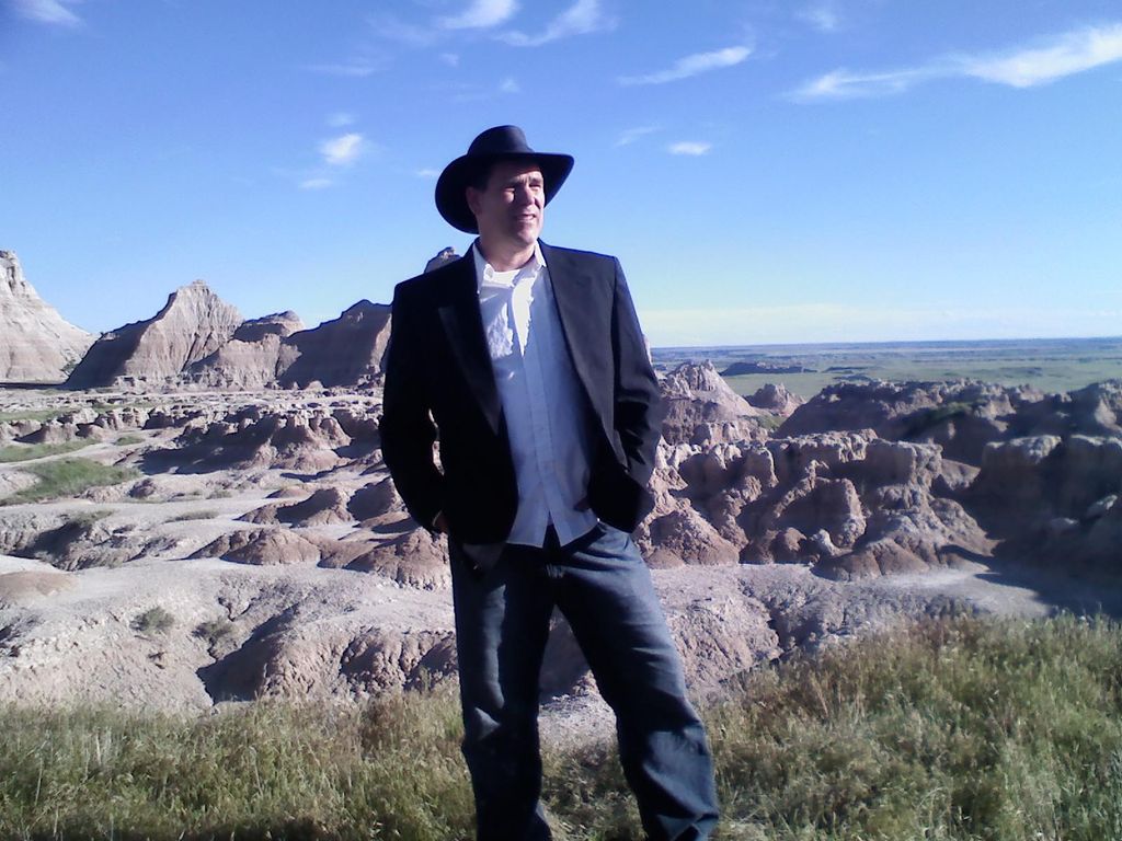 On set in "You don't Know Bertha Constantine" 2010