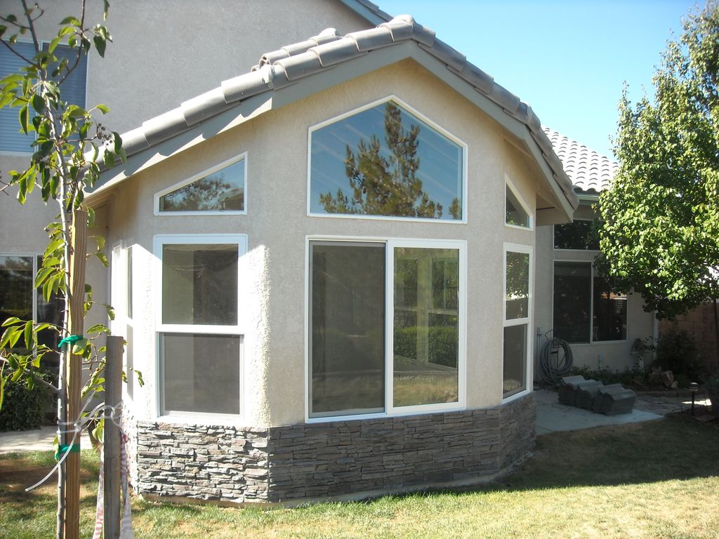 180 SF sunroom addition with open beam ceiling, vi