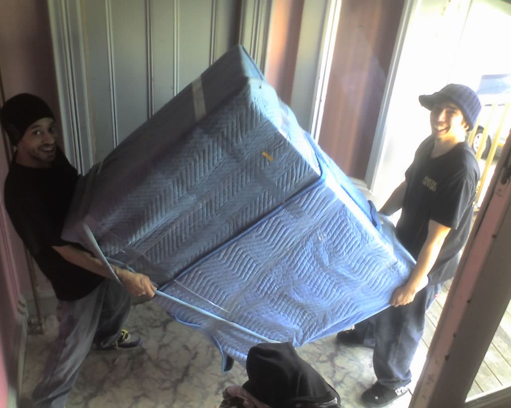 We pad wrap all your furniture!