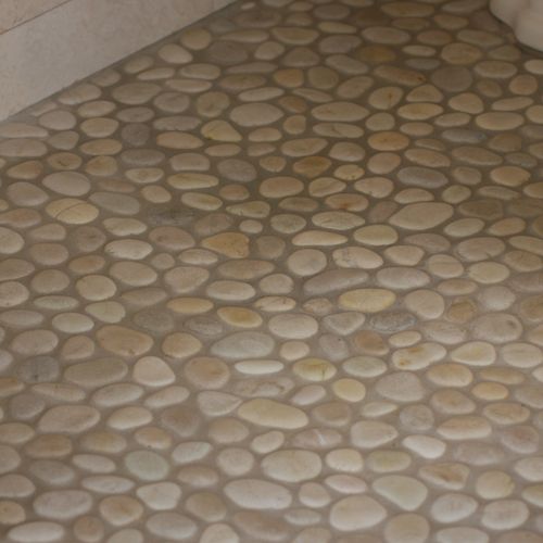 Pebble Rock Floor
Liberty Tile Designs
libertytile