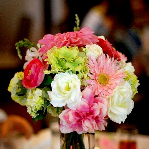 Photo courtesy of Alexa Marie Photography
Floral a