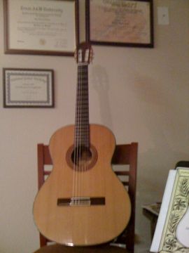 The "Juan Alvarez" classical guitar hand made in M