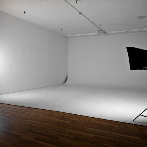 800 sq ft photo video space available for full or 