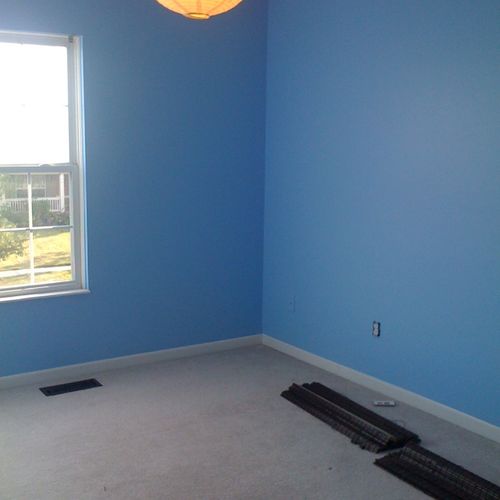 after paint (yellow to blue room)