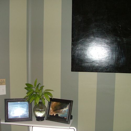 Striped Wall Accent