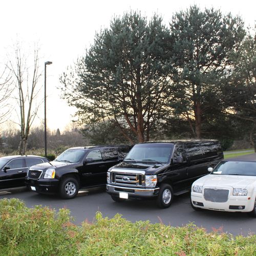 Seattle Limo by Pacific Northwest Limousine Servic