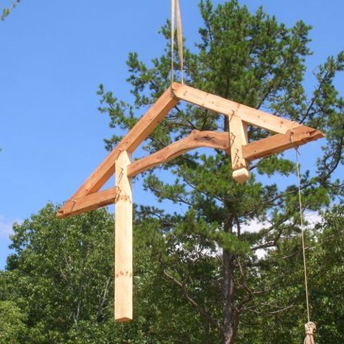 Flying a timber frame truss on raising day