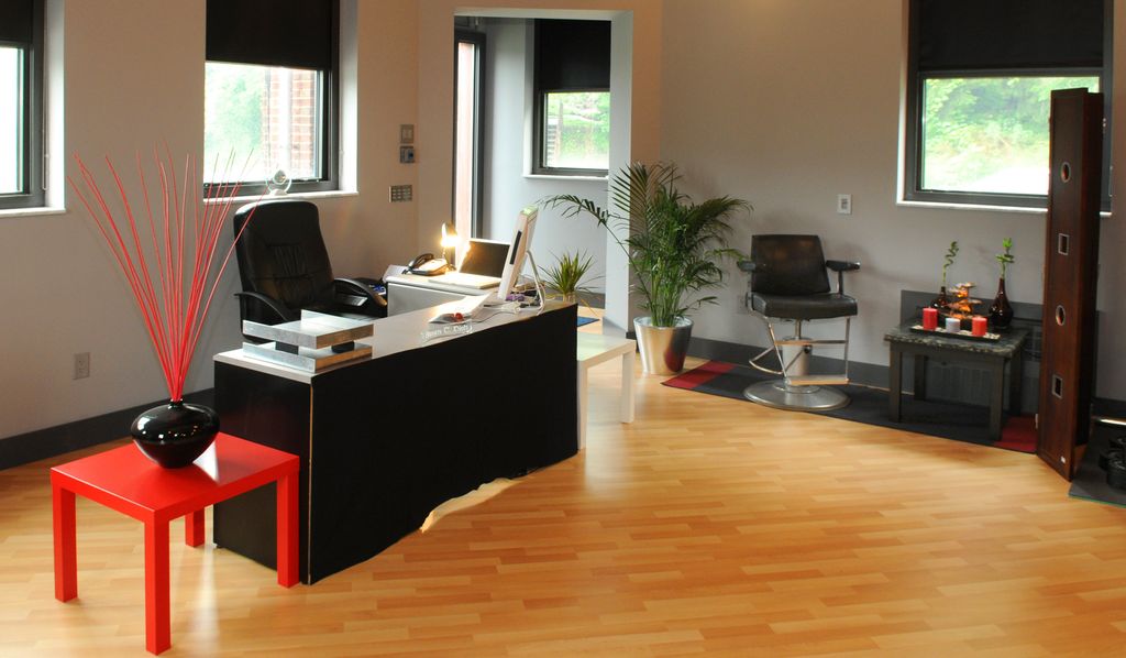 After analyzing this office, we opened the use of 