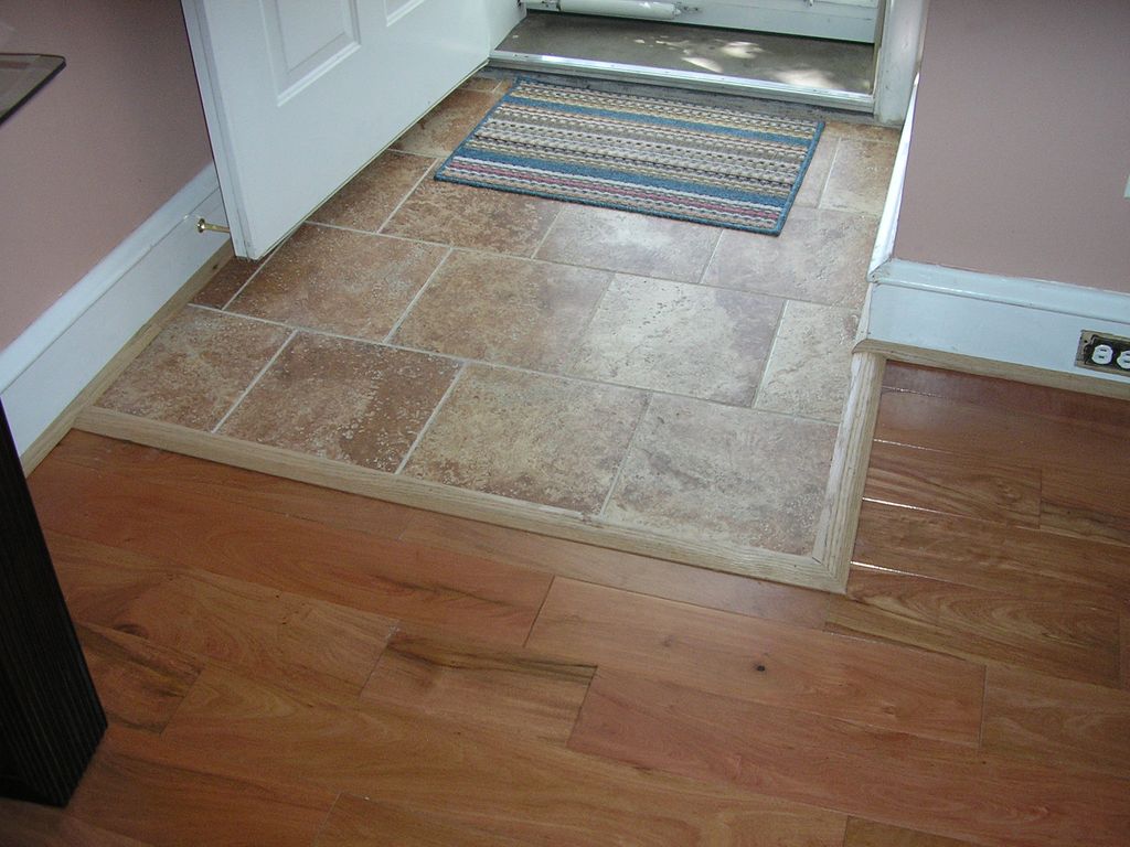 (AFTER)ceramic tile foyer with 5&quot; brazilian c