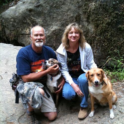 Michael & Kelly with Zoey & Rosie at Silver Falls