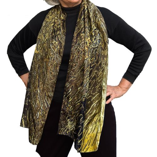 This photo scarf was created by photographer Marle