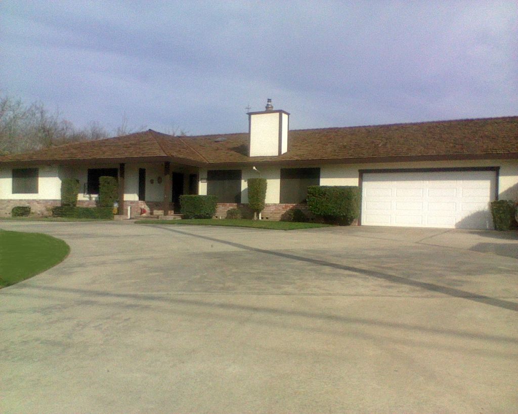 Apple Tree Lawncare