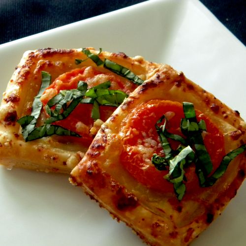 Delicious Tomato Gruyere Tart - a favorite!