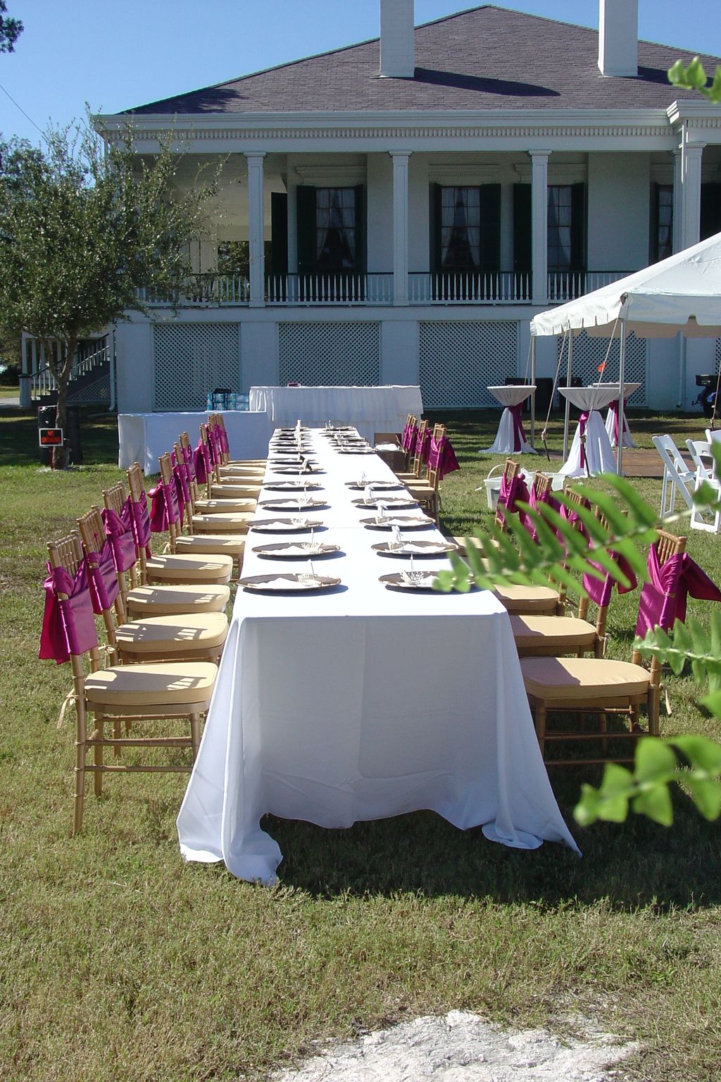 Outdoor wedding reception at Beauvoir, Biloxi, Mis