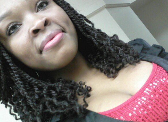 kinky twist