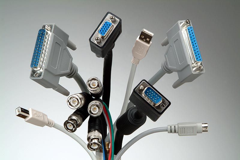 Don't struggle with all those cables, call the tra