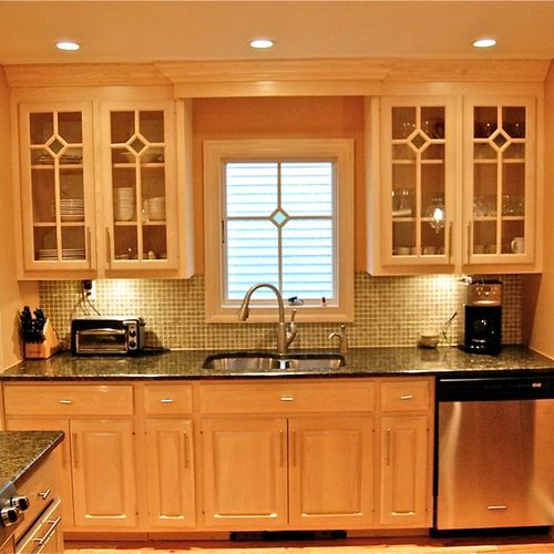 Kitchen remodel with custom kitchen cabinets on lo