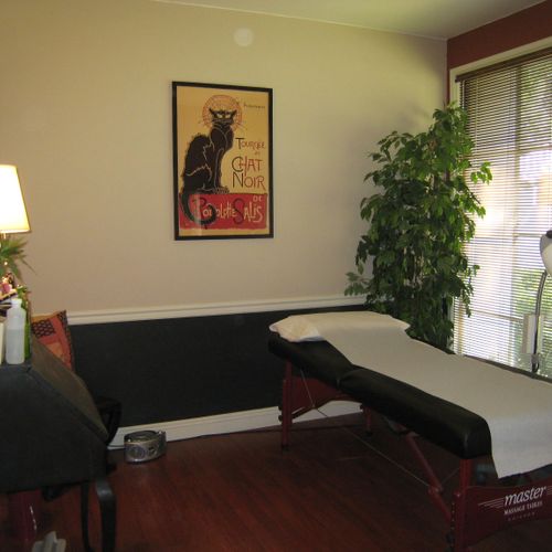 Comfortable and private treatment rooms.