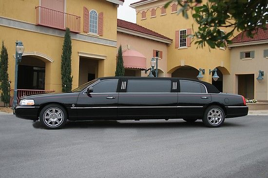 6-Passenger Limoisine