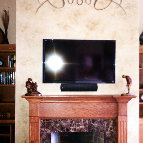 52" Sony Bravia 
Components hidden in cabinet, Ful