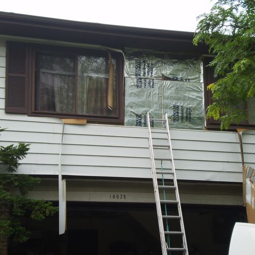 Aluminum siding removal
Before-visit-www.laborcons