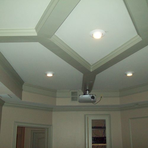 theatere room 6 inch recessed lights and a project