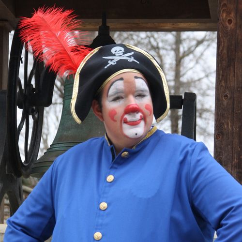 Captain Twister {A Clowny Pirate}