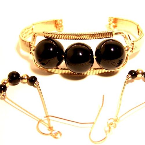 Onyx Matched Set Bracelet and Earrings