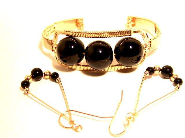 Onyx Matched Set Bracelet and Earrings