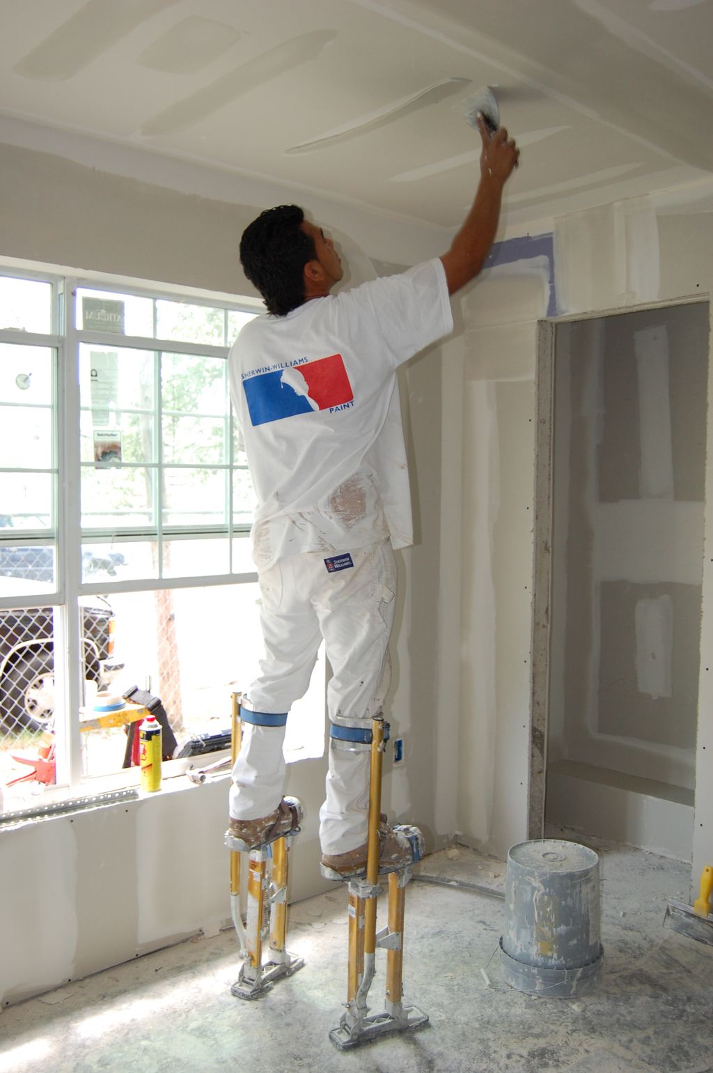 E Z Lopez Painting & Drywall INC