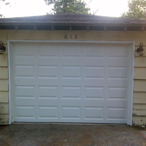 10x7 White Steel Insulated Short Panel Garage Door
