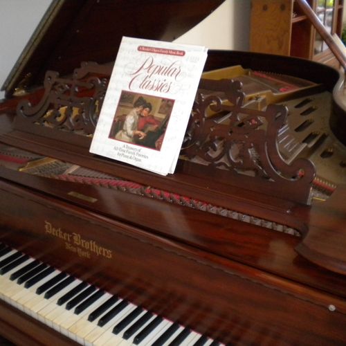 Learn to play on a beautiful Grand Piano or a Yama